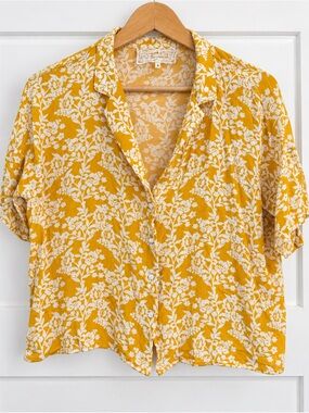 Pink Martini Yellow and White Floral Button-Front Cropped Shirt